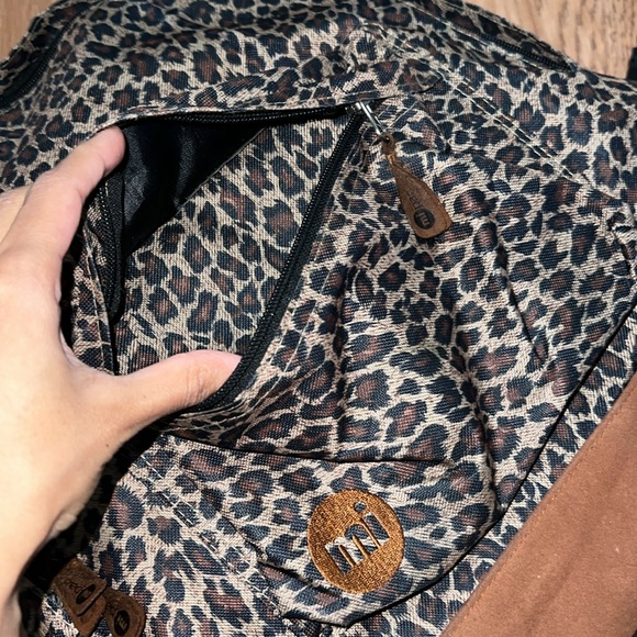 Mi-Pac Leopard Print Backpack - Picture 5 of 10